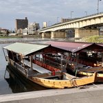 洋食 つばき - 長良川　鵜飼乗船場