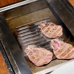 THE 雪月花 - 飛騨牛の黒タン