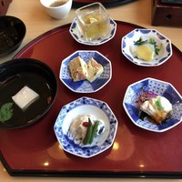 豆富料理と吟醸せいろ蒸し 八かく庵 大阪ステーションシティ店 - 