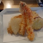 Hakata Tempura Semmon Tenohirugohan - 