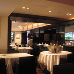 モナリザ - 店内の奥から