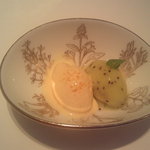 モナリザ - バニラアイスクリームとキウイのシャーベット