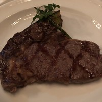 AKARENGA STEAK HOUSE - 