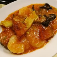 中国菜 feve.  - 本格的な辛さのチリソースにとろけるチーズがまろやか、小海老とチーズのチリソース煮