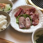 Horumon Yakiniku Gyuu Gyuu - ぎゅうぎゅうランチ（肉の種類 選択）
                        （中落ちカルビ・牛サガリ・厚切り牛タン塩）