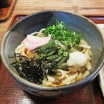 Men Ichiba - 山菜ぶっかけうどん・並。490円