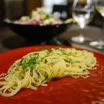 CAFE&BRASSERIE ALLAMANDA - ペペロンチーノ 1200円