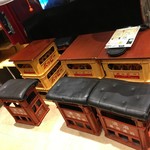 (内観)テーブル席