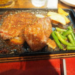 鶴亀屋総本店 - ヒレ