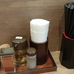 日本の中華そば富田 - 卓上アイテム