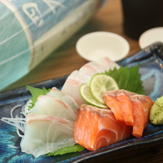 新鮮な【お造り】が自慢◆四季の移ろいを感じるお料理で旬を堪能