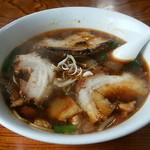 味覚 - ありらんチャーシュー　小盛　８００円　チャーシューが柔らかで旨い！　