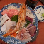 横浜魚市場卸協同組合 厚生食堂