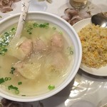 海老専家 - ワンタンビーフン麺+半炒飯