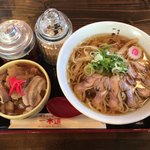 豚骨らーめん 一本道 - 冷たい肉中華+ミニぶた丼 ¥980