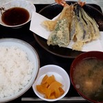蒔田 - 天ぷら定食1250円