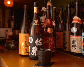 Kyuushuudokoro Daiyame - 常時40本以上は一升瓶が並んでます