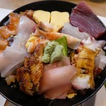 美幸寿司 - 海鮮丼定食税込850