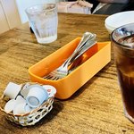 Bon'n'Bon - ドリンクはアイスコーヒーとアイスティ