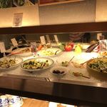 鎌倉パスタ - お野菜たっぷりの前菜バイキング
            どれも美味しかった〜〜！