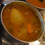 アーンドラ・ダイニング - ランチ・ミールス（１，２９０円）の『サンバル』２０１８年８月