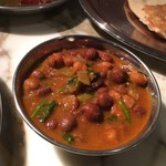 サンバレーホテル - カラチャナ