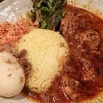 SPICY CURRY 魯珈 - 