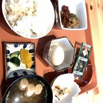 剣山頂上ヒュッテ - 