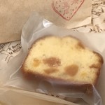 加集製菓店 - 杏子とアーモンドのパウンドケーキ「カット」文句なしの美味しさですよ♪（２０１８．９．２５）