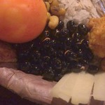 カスタマンダップ 大塚 - 噛みごたえある品々でお腹いっぱい