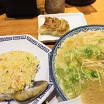 元祖赤のれん 節ちゃんラーメン - 