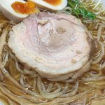 半熟煮卵醤油ラーメン