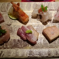 和食Lab. 新た - お造り盛合せ ○炙り金目鯛 ○海老 ○鱧 ○鯛
                                            ○ささみ ○炙りもも ○熟成肝