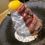 Nikuya Shokudou - 「ローストビーフ丼」 （ダブルでご飯の量は中）