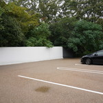 アコルドゥ - 駐車場