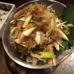 黒猫夜 - 〇クラゲ大葉みょうが和え780円