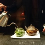 スポンテニアス - 