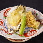 Hokkaidou Ryouri Yukku - 秋の牡蠣ときのこの天ぷら