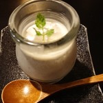 味季 和遊 - 黒ごまプリン