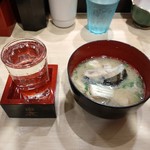 まわる寿司　博多魚がし - 日本酒、あら汁