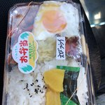 岩崎惣菜食品 - エビフライ弁当