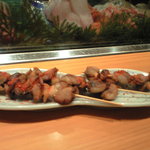 照寿司 - 赤貝肝焼き