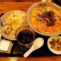 中国郷土料理 錦里 - 担担麺+半チャーハンセット