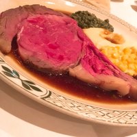 ロウリーズ・ザ・プライムリブ 恵比寿ガーデンプレイス店 - 