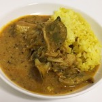 SPICY CURRY 魯珈 - 秋鮭と舞茸のカレー（テイクアウト）