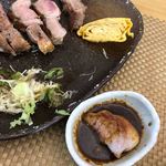 にくのたまご - ハーブ豚ステーキはそのままでも味が付いてて美味しいです