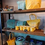 Sunny Days Monsarrat Ave Honolulu - 小物販売(2018.09)