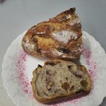 93415452 - 栗とレーズン