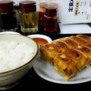 肉厚な皮だけど歯応えはジューシー By Ultramarineblue トウゲ餃子 トウゲギョウザ 岡崎 餃子 食べログ 肉厚な皮だけど歯応えはジューシー By Ultramarineblue トウゲ餃子 トウゲギョウザ 岡崎 餃子 食べログ