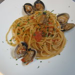 トラットリア クレド - ボンゴレロッソ